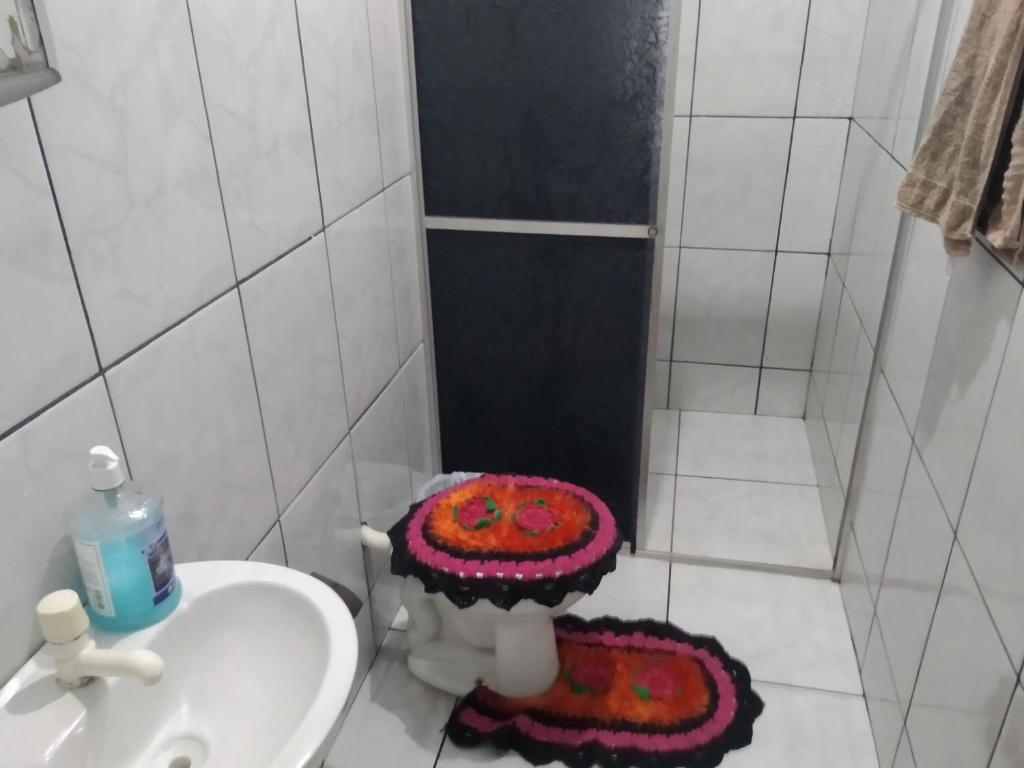  Casa aconchegante em condomínio