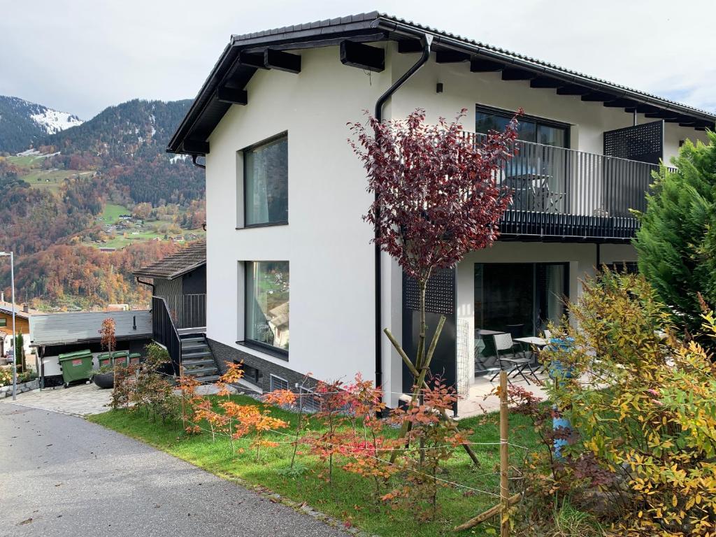 Nespecifikovaný výhled na hory nebo výhled na hory při pohledu z apartmánu