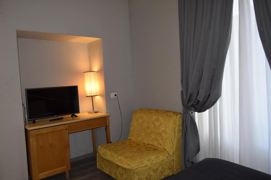 Hotel dei Quiriti - Resim 29