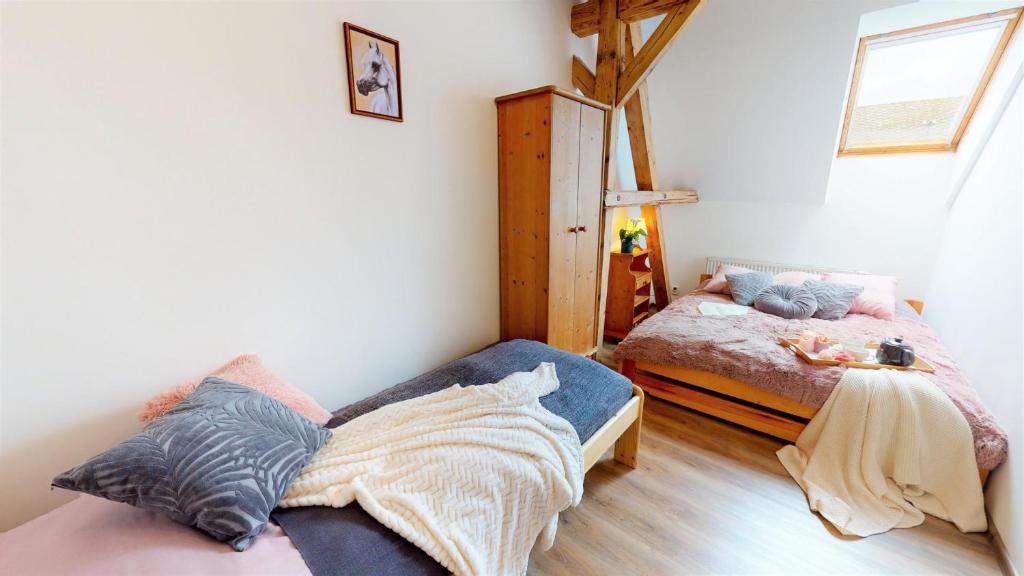 Pension U Sebastiana - Three-Bedroom Apartment - Maisonette
