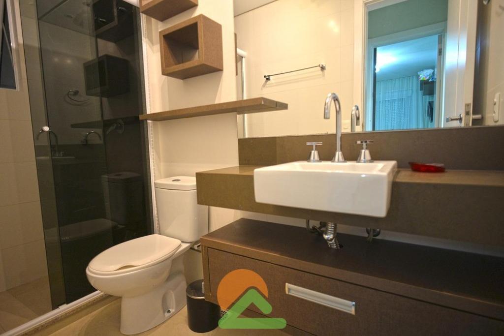  AP208BV Apartamento Condominio Boulevard - 3 Quartos - 2 Vagas de Garagem - Centro de Bombinhas