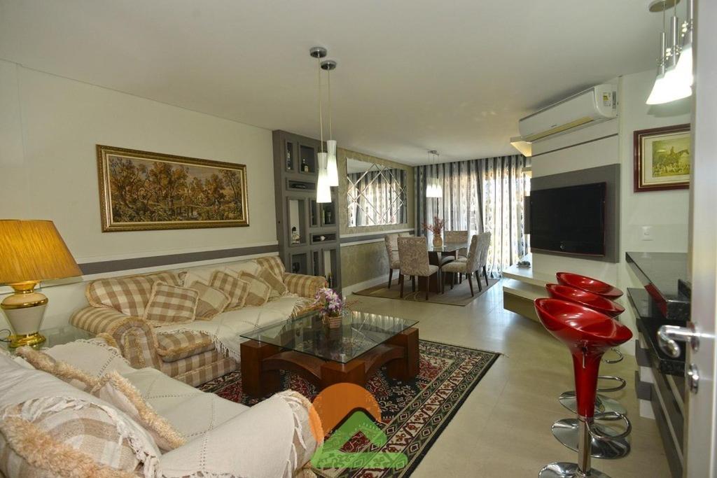  AP208BV Apartamento Condominio Boulevard - 3 Quartos - 2 Vagas de Garagem - Centro de Bombinhas
