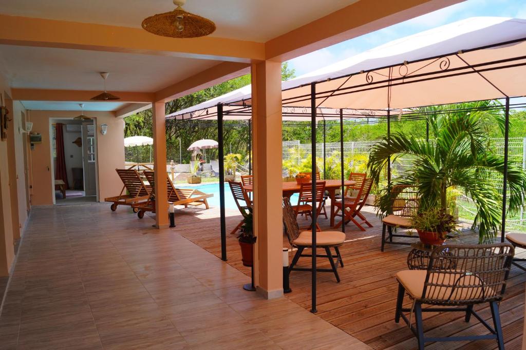 Patio nebo venkovní prostory v ubytování Villa Ferré