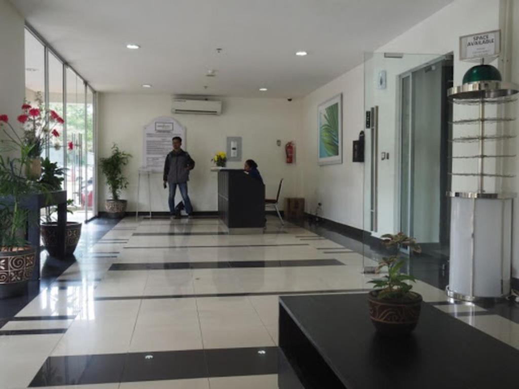 Sewaunitkalcit