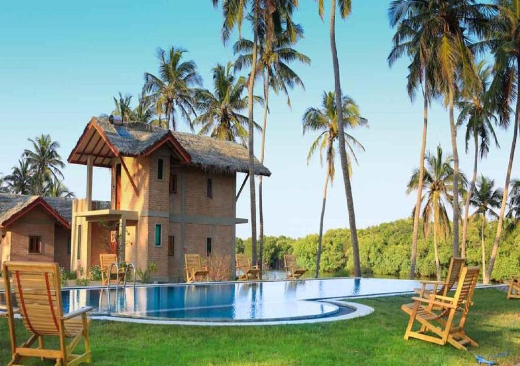 Bazén v ubytování Twin Waters Resort nebo v jeho okolí