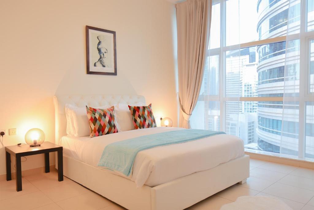 Signature Holiday Homes - Furnished 3BHK Duplex in Yacht Bay, Dubai Marina, UAE - Booking.com