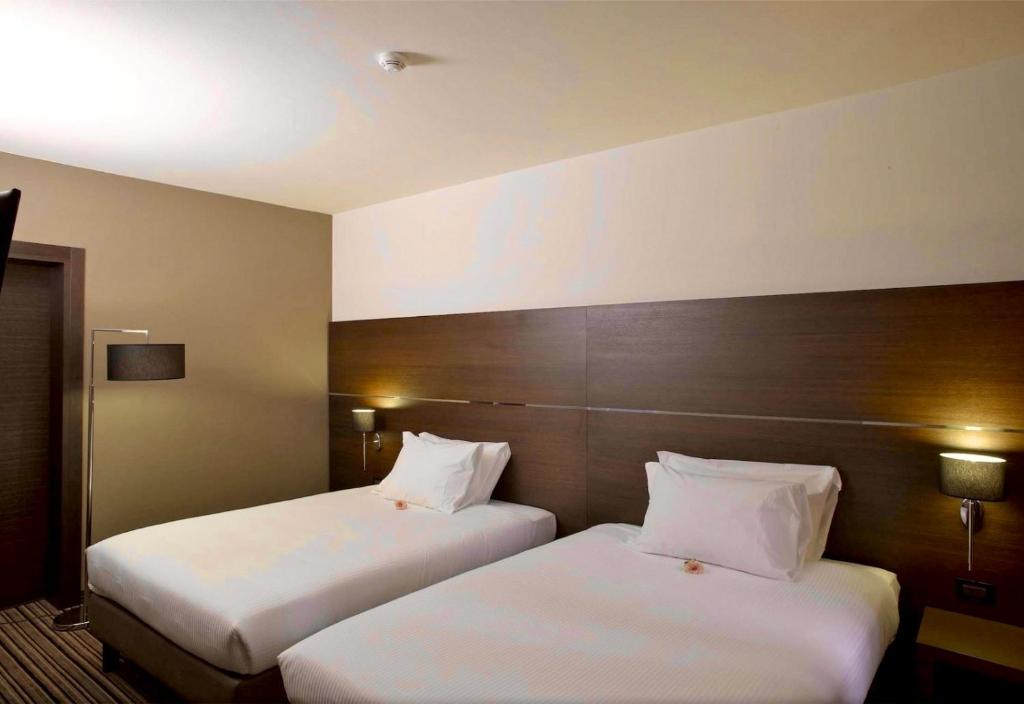 Sweet Hotel - Salle Familiale (2 Adultes + 2 Enfants)