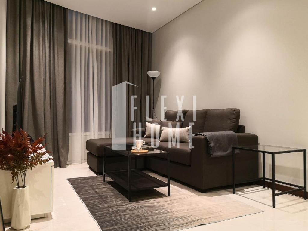 NETFLIX Ready, 9am-5pm, SAME DAY CHECK IN AND CHECK OUT, Work from Home, Private and Comfy Home, SKY SUITES KLCC by Flexihome-MY