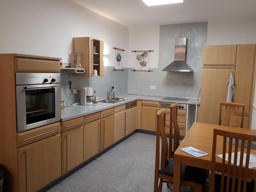 Kuchyň nebo kuchyňský kout v ubytování Ferienhaus Frankenglueck