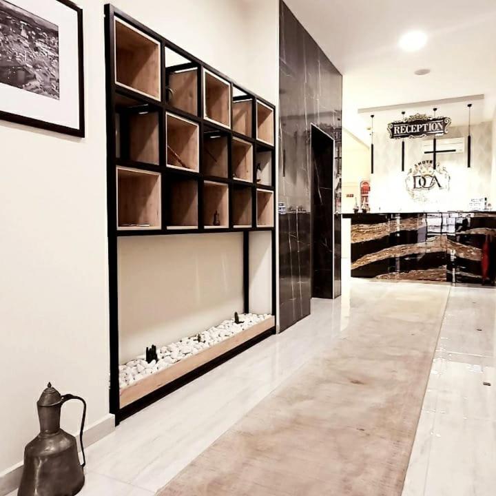 Kuchyň nebo kuchyňský kout v ubytování Hotel DOA