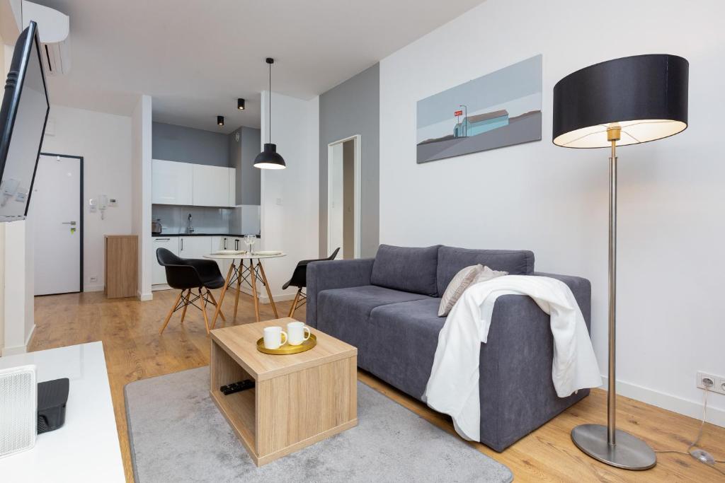 Posedenie v ubytovaní Sławińska Apartment Warsaw Wola by Noclegi Renters