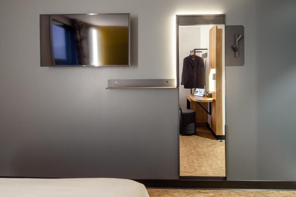 B&B HOTEL Nice Aéroport Arenas - Resim 43