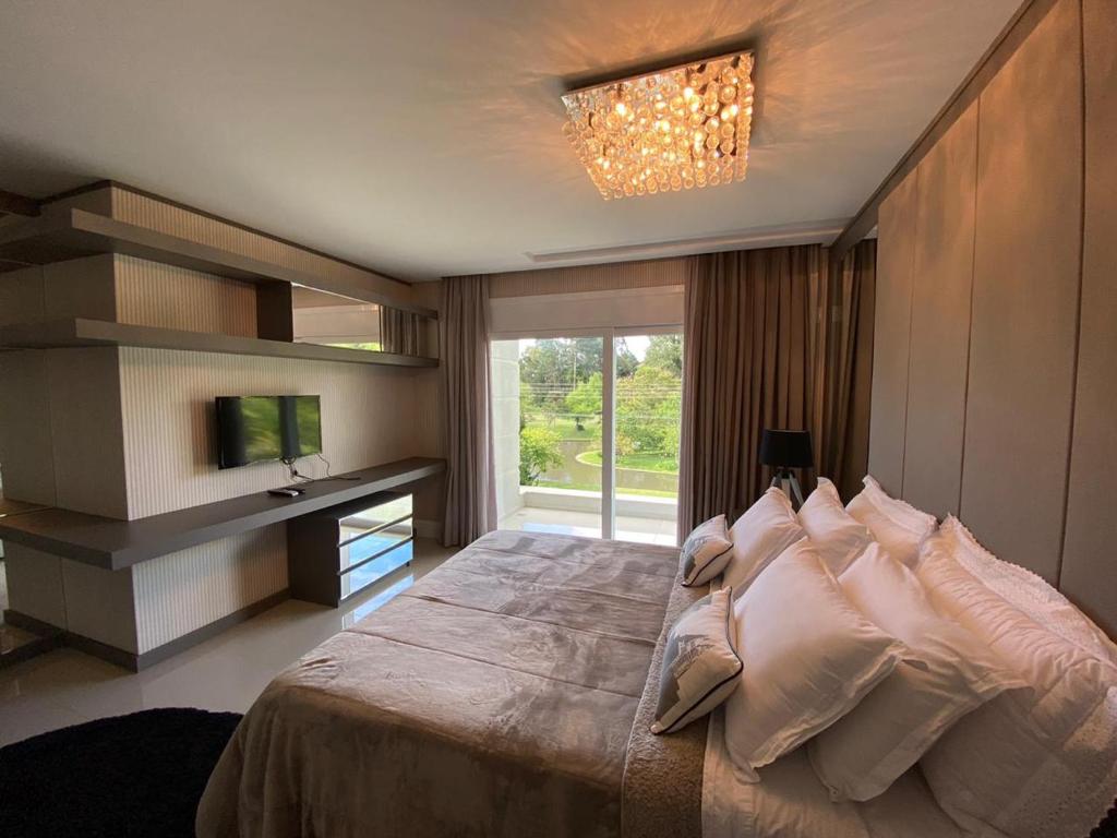  Casa luxuosa em condomínio na Serra Gaúcha