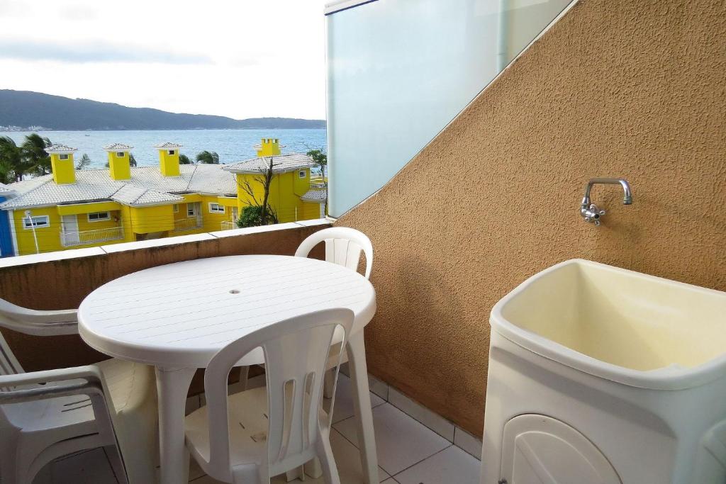  Residencial Camila na quadra do mar em Bombinhas