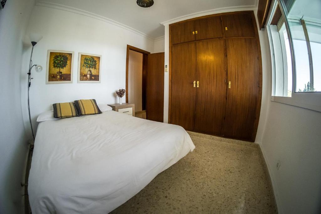 Booking.com: Sol y Mar: Tranquil Sea-View Villa With Private ...