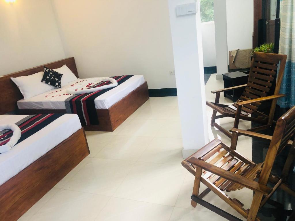 Boo Kirinda Holiday Resort - Family Room With Garden View