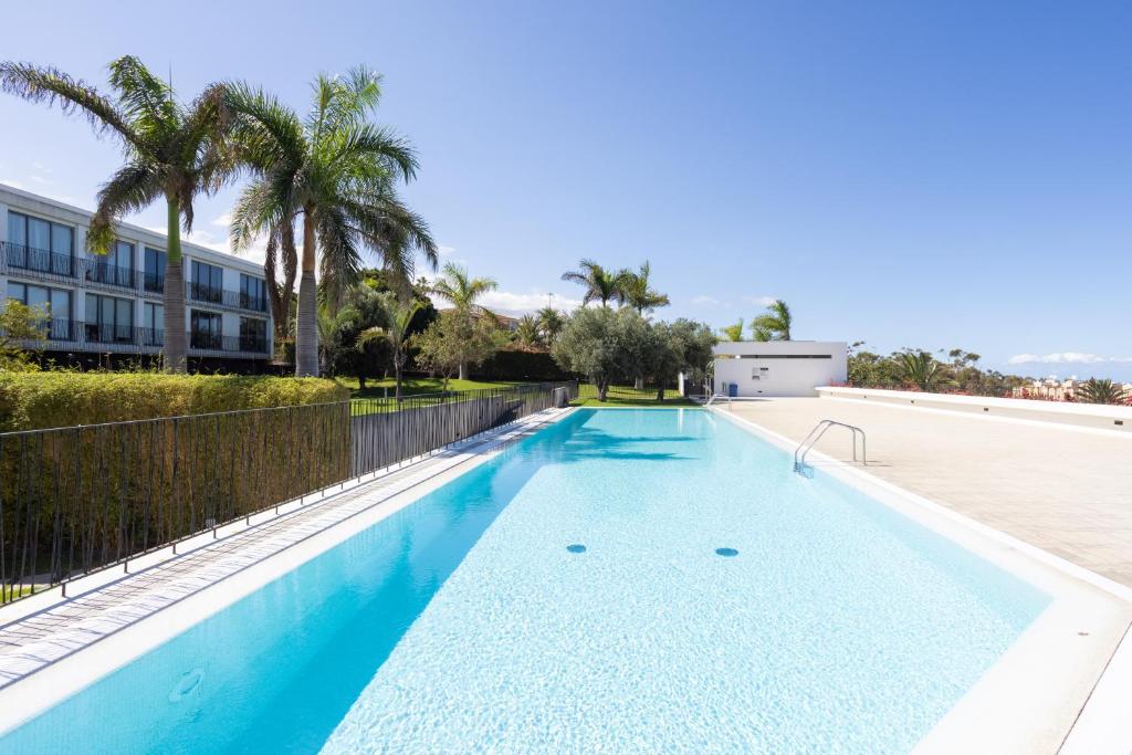 Bazén v ubytovaní Home2Book Stunning La Quinta, Pool alebo v jeho blízkosti