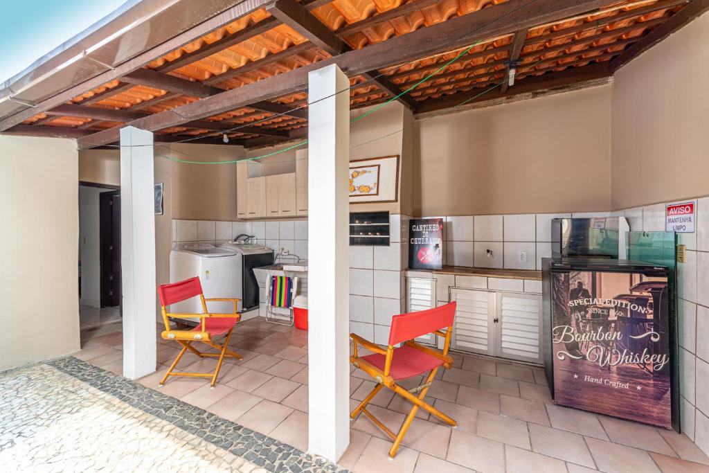  CASA 3 QUARTOS COM AR TV A CABO E WI-FI