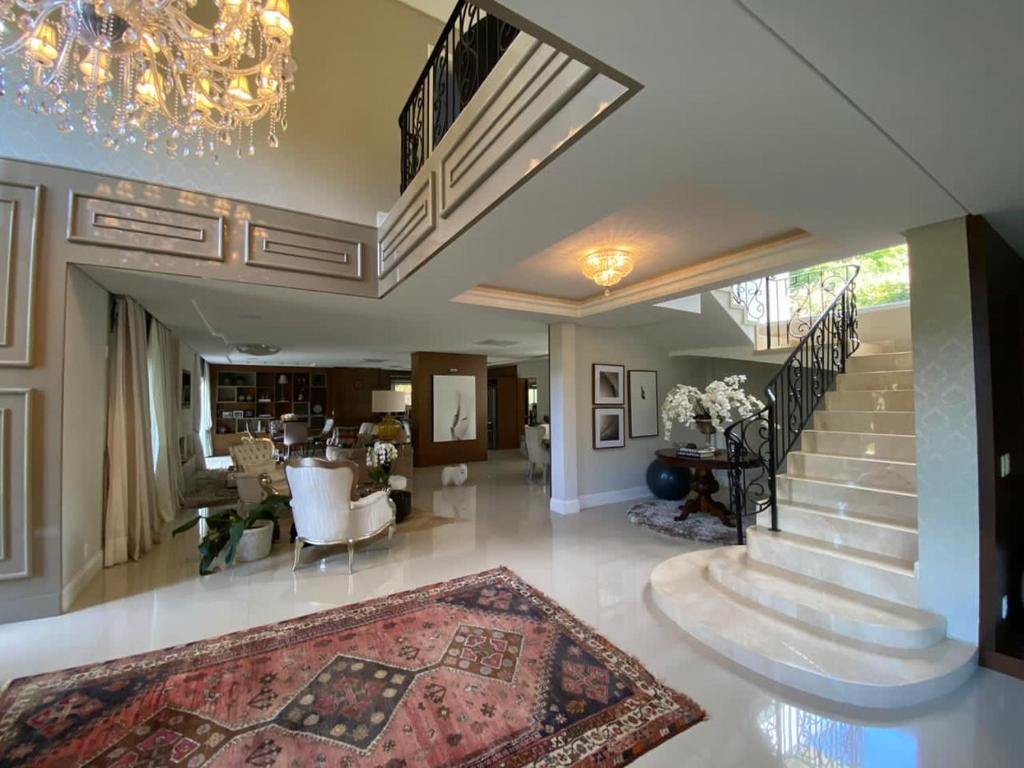  Casa luxuosa em condomínio na Serra Gaúcha