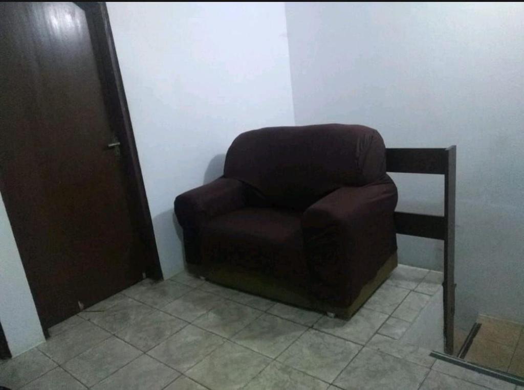  Sobrado confortável na praia