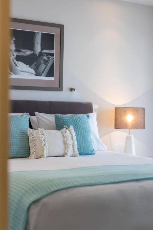 Century Park - Resim 19