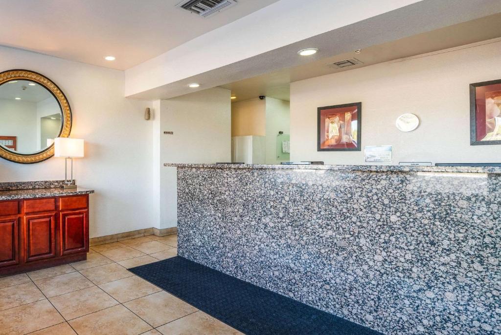 Fotografie z fotogalerie ubytování Econo Lodge Phoenix North I-17 v destinaci Phoenix