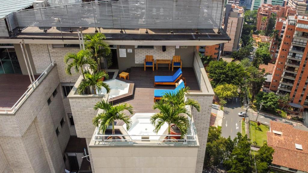 Bazén v ubytování Apartamentos Poblado Alejandría by HOUSY HOST nebo v jeho okolí