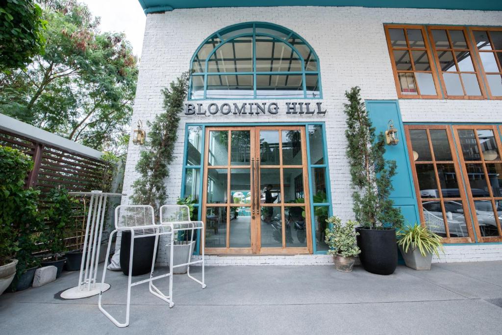 Blooming Hill Boutique Suites - Resim 2