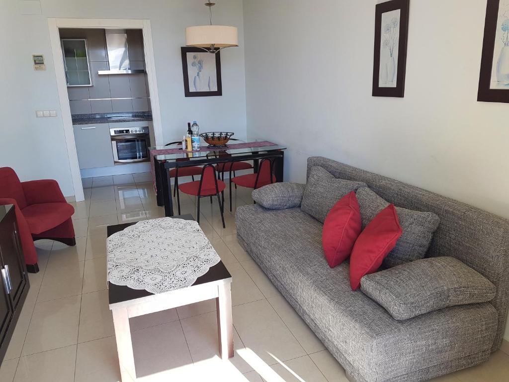 GEMELOS 26 APARTMENTS - Benidormland - One-Bedroom Apartment With Pool View CC