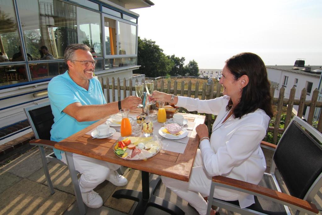Nápoje v ubytování Hotel Zur schönen Aussicht