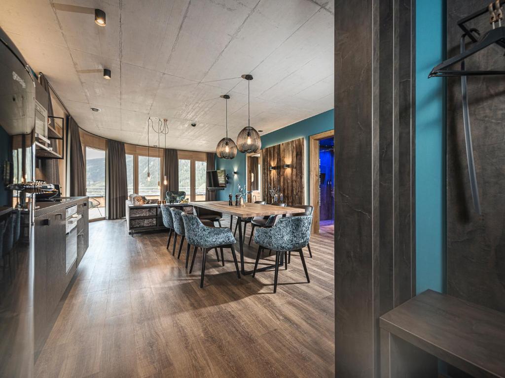 Kuchyň nebo kuchyňský kout v ubytování Sieghard Suites Mayrhofen