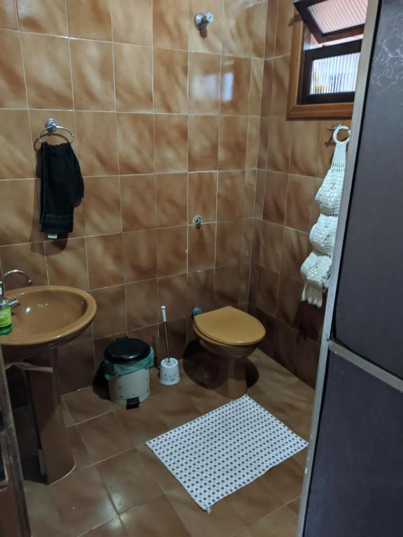  Casa pra temporada até 10 pessoas em Ubatuba