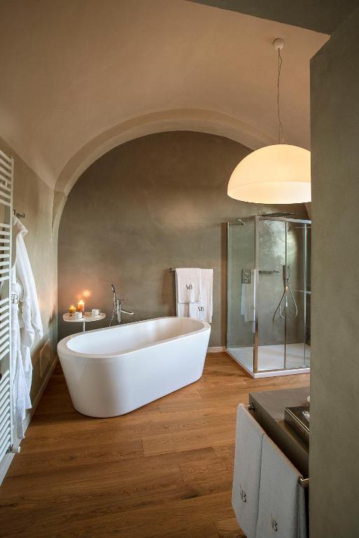 Koupelna v ubytování Relais Villa del Borgo