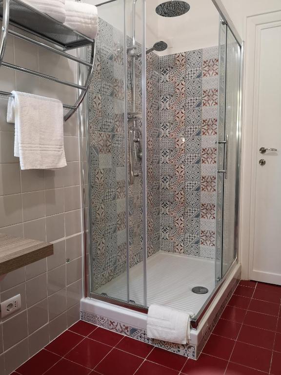 A bathroom at Rome in Style St Peter