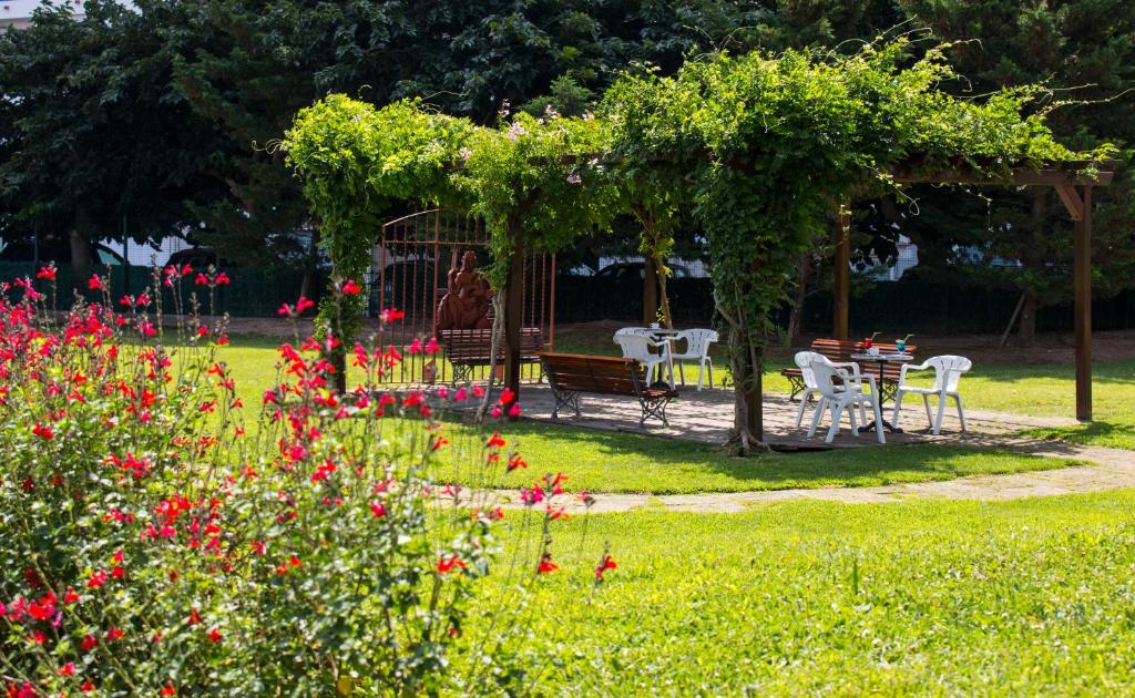Xons Platja HA, Empuriabrava – Prezzi aggiornati per il 2023