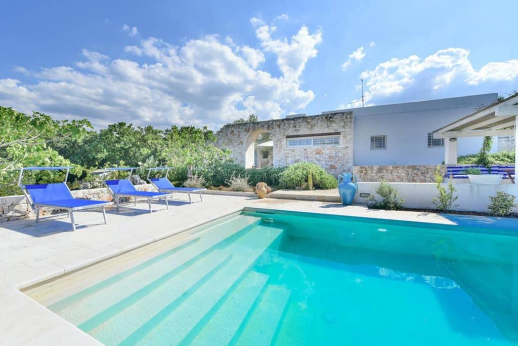 Trulli Cortese with Pool
