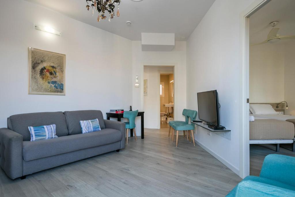 Stay Together Barcelona Apartments - 5