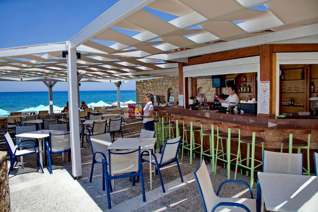 Restaurace v ubytování Jo An Beach Hotel