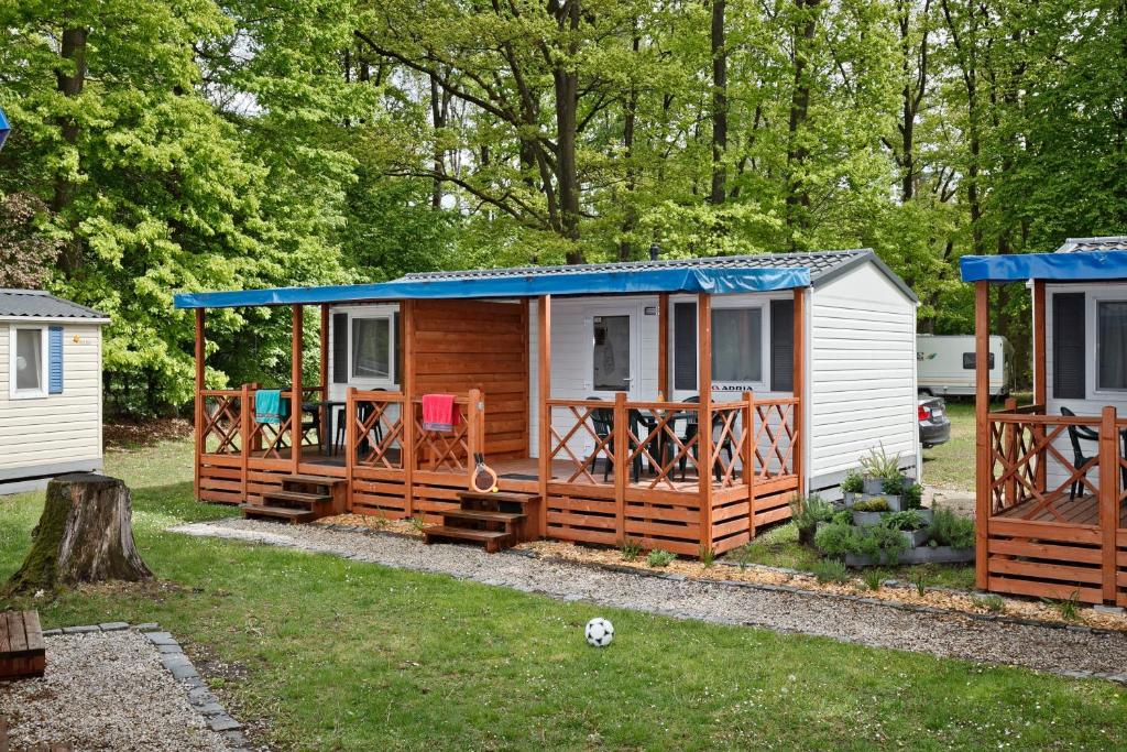 Κήπος έξω από το KNAUS Campingpark Essen