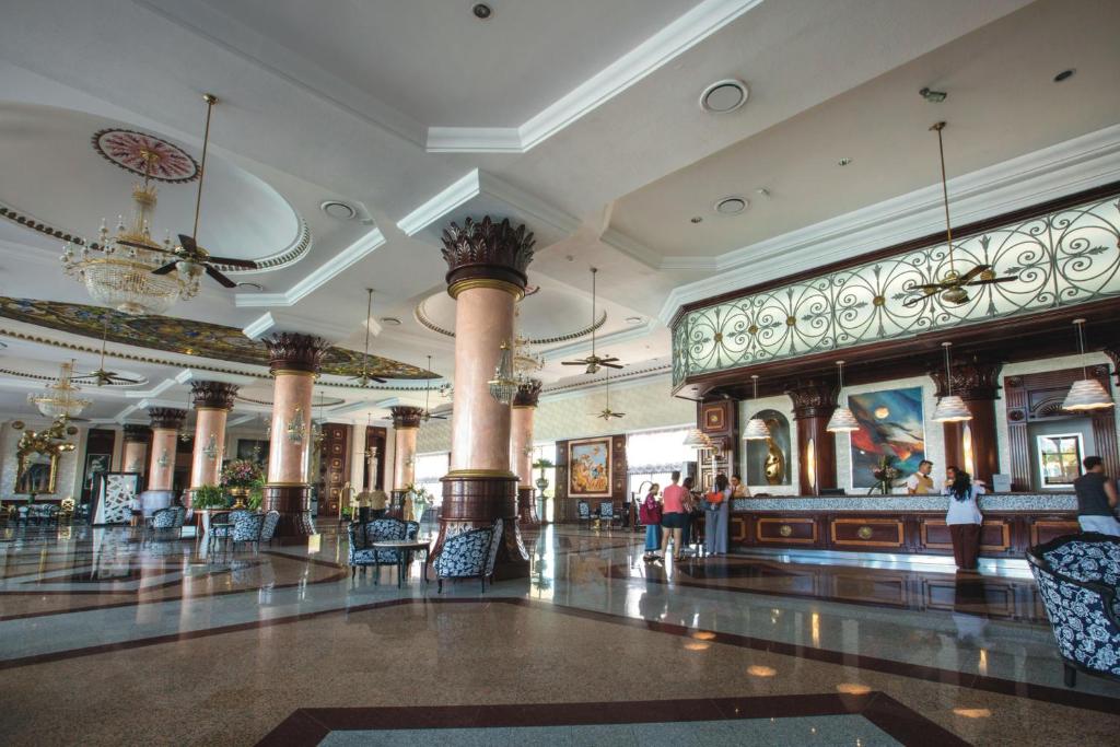 Riu Palace Las Americas - All Inclusive - Adults Only photo
