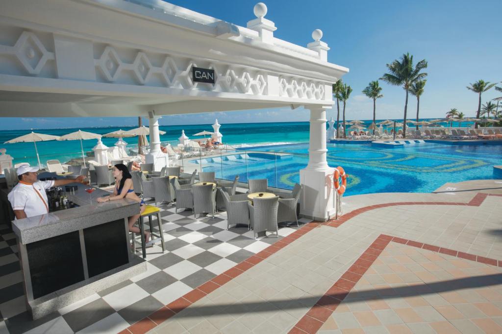 Riu Palace Las Americas - All Inclusive - Adults Only photo
