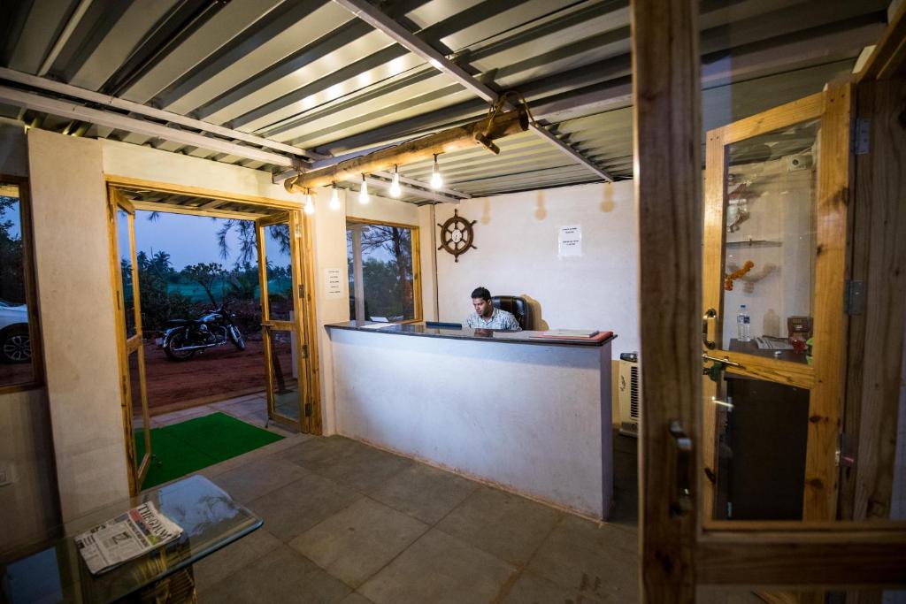 Fotografie z fotogalerie ubytování Treebo Lands End Beach Resort Morjim v destinaci Morjim