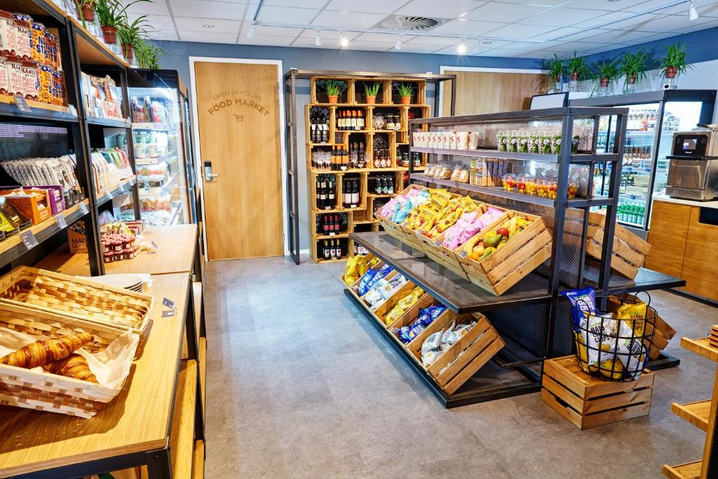 Amrath Apart Hotel Schiphol Badhoevedorp Badhoevedorp Updated 2021 Prices Amrath Apart Hotel Schiphol Badhoevedorp Badhoevedorp Updated 2021 Prices