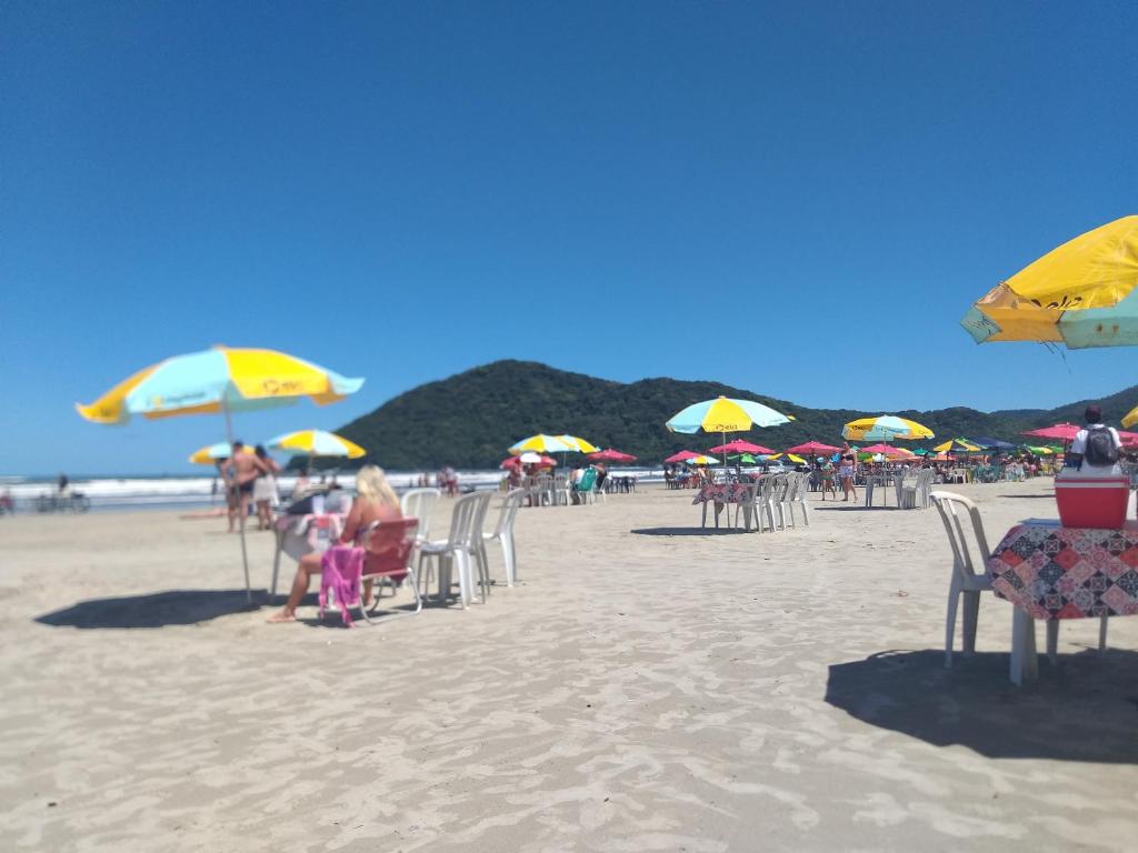  Bertioga-Casa Inteira ou Suites Privativas
