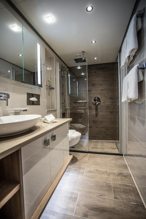 VIVA RIVERSIDE Altstadt Düsseldorf - Resim 20