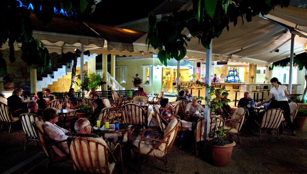 Restaurace v ubytování Jo An Beach Hotel