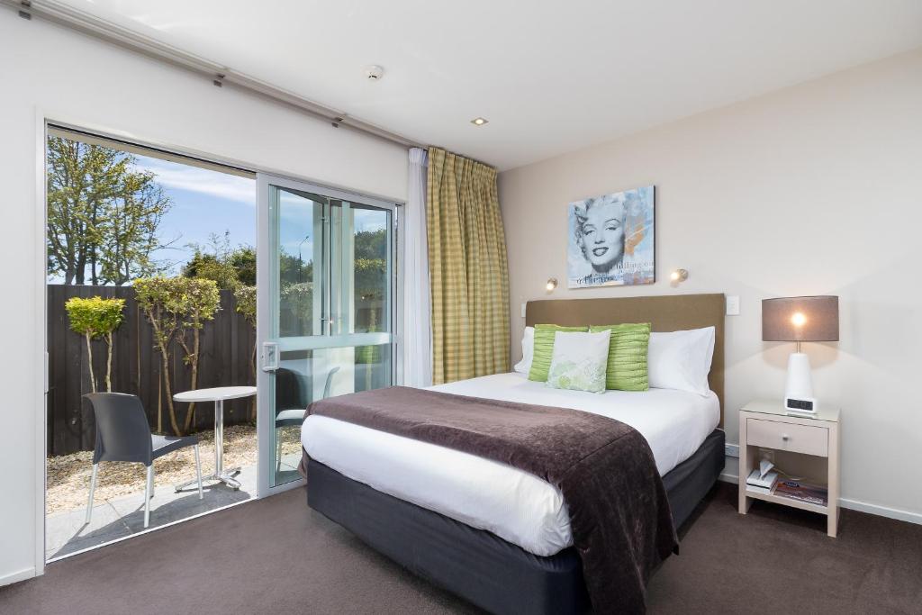 Century Park - Resim 36