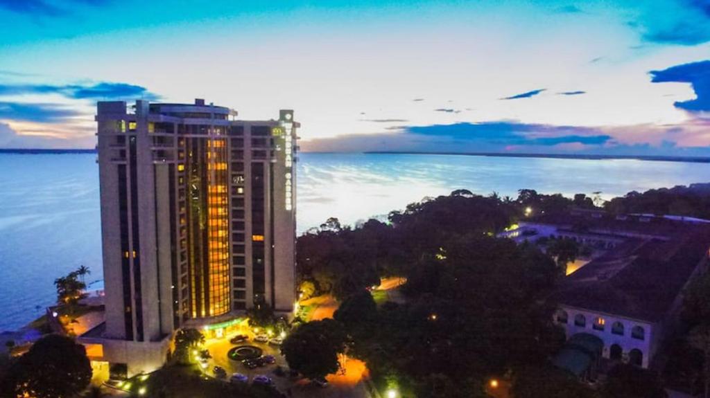  Tropical Executive Hotel - Encantador