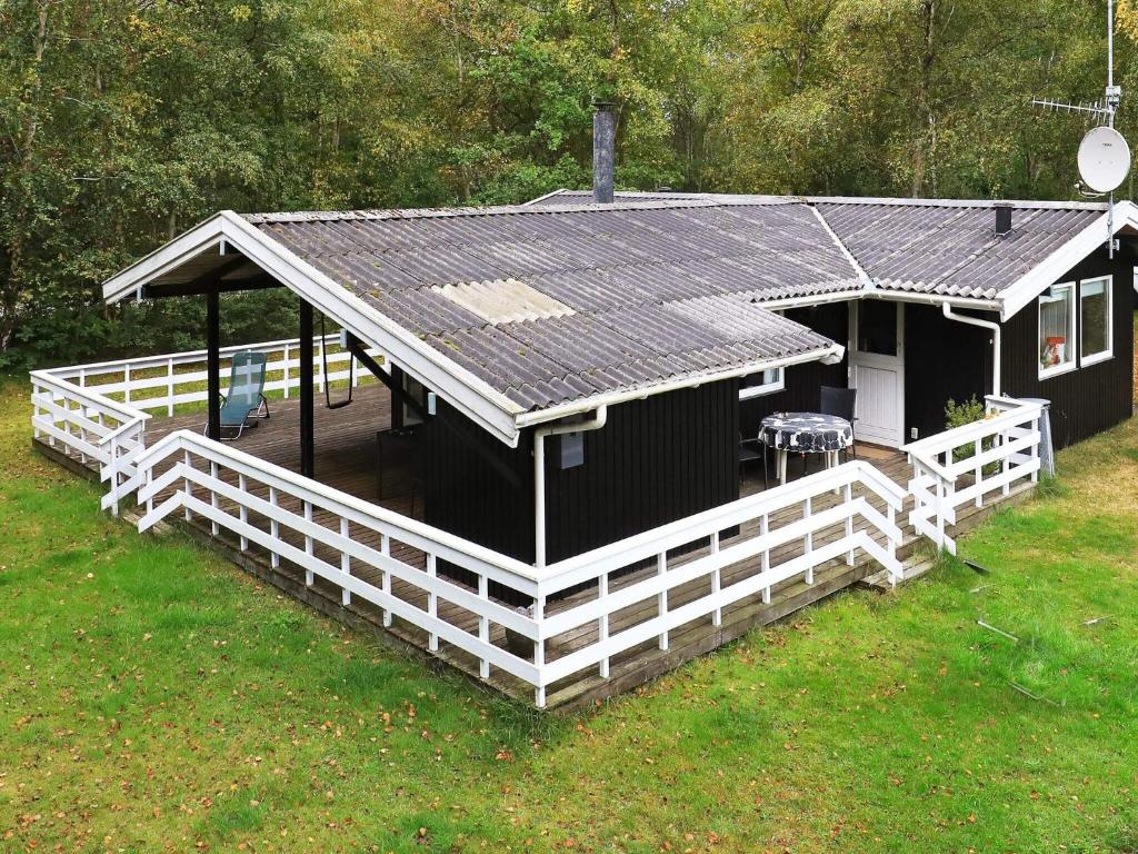 an overhead view of a house with a roof at 6 person holiday home in Læsø-By Traum in Læsø