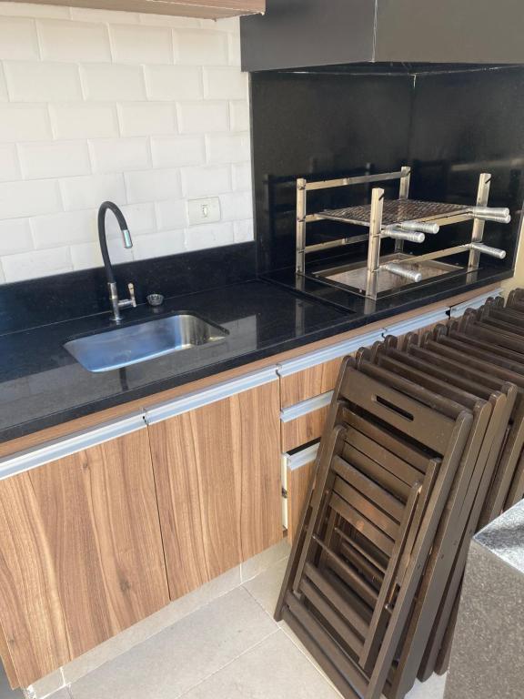  Ótimo apartamento na Praia da Enseada!